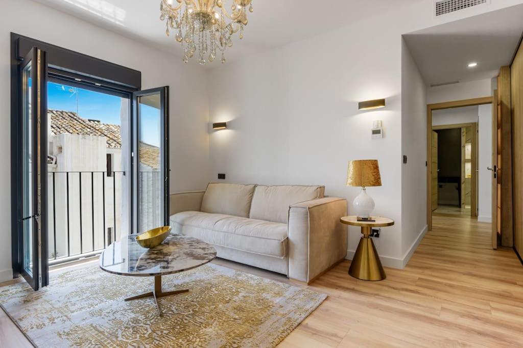 Luxury Sea View Puerto Banus Apartment มาร์เบยา ภายนอก รูปภาพ